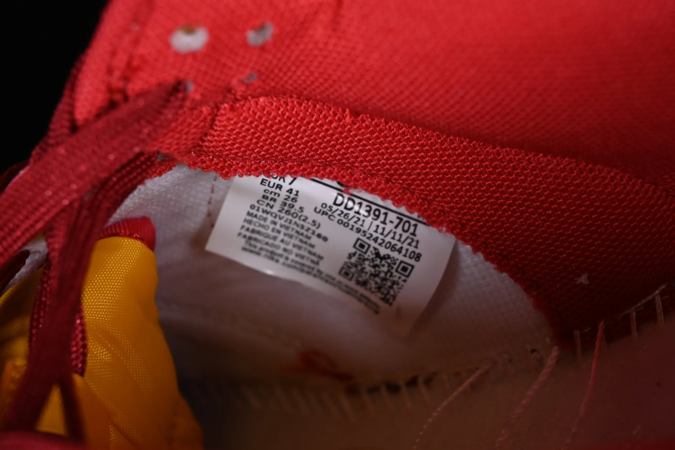 All categories Nk SB Dunk series Nk SB Dunk Low low-top sneakers Nk SB Dunk Low "Midas Gold" tomato scrambled egg color SB low-top sports and leisure sneakers DD1391-701